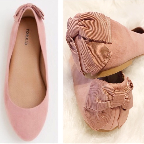 torrid Shoes - Pink bow faux suede flats